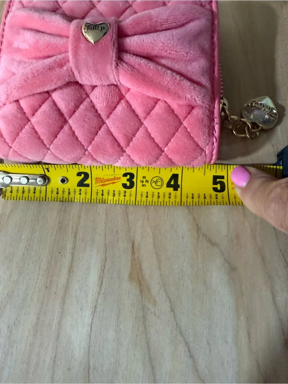 Juicy Couture Pink Quilted Velvet Bow Wristlet Wallet with Gold Chain NWOT